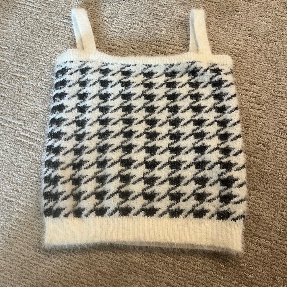 Wind & Willow Houndstooth Tank Sweater Medium - Picture 4 of 5